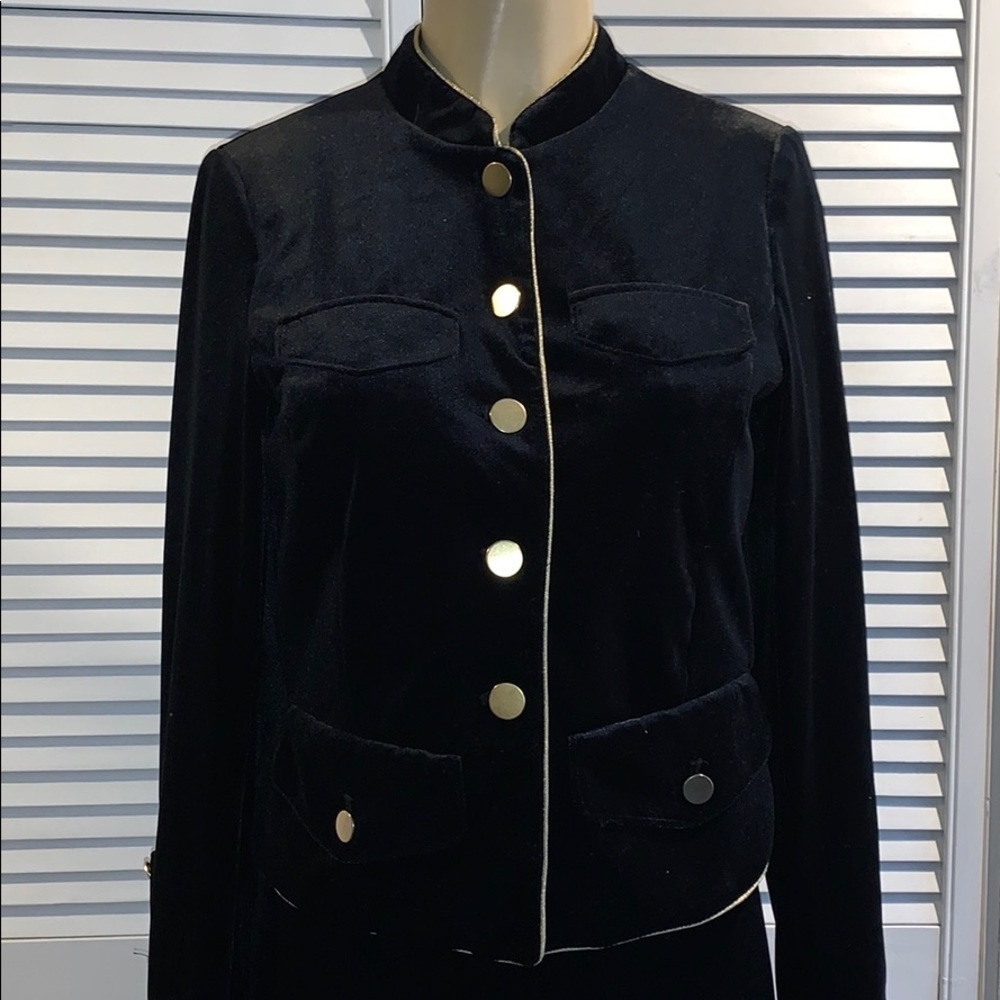 WHO WHAT WEAR Black Velvet Military Style Jacket - Picture 2 of 9